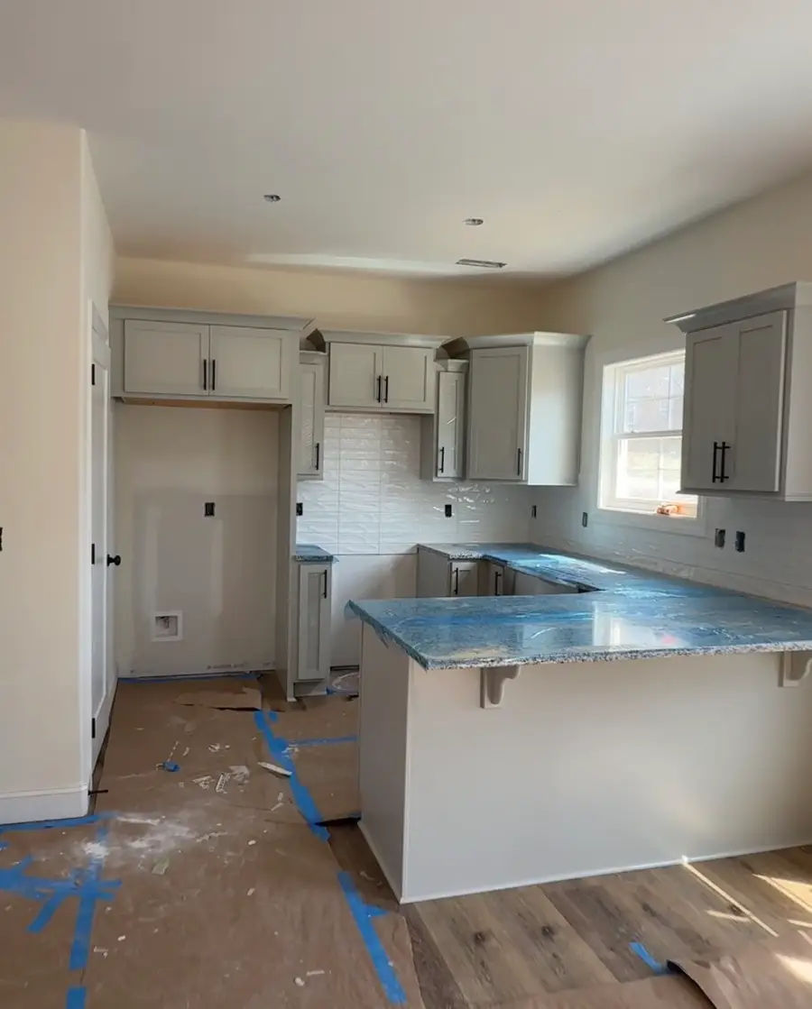 257 Spring St, La Vergne, TN 37086 - #2