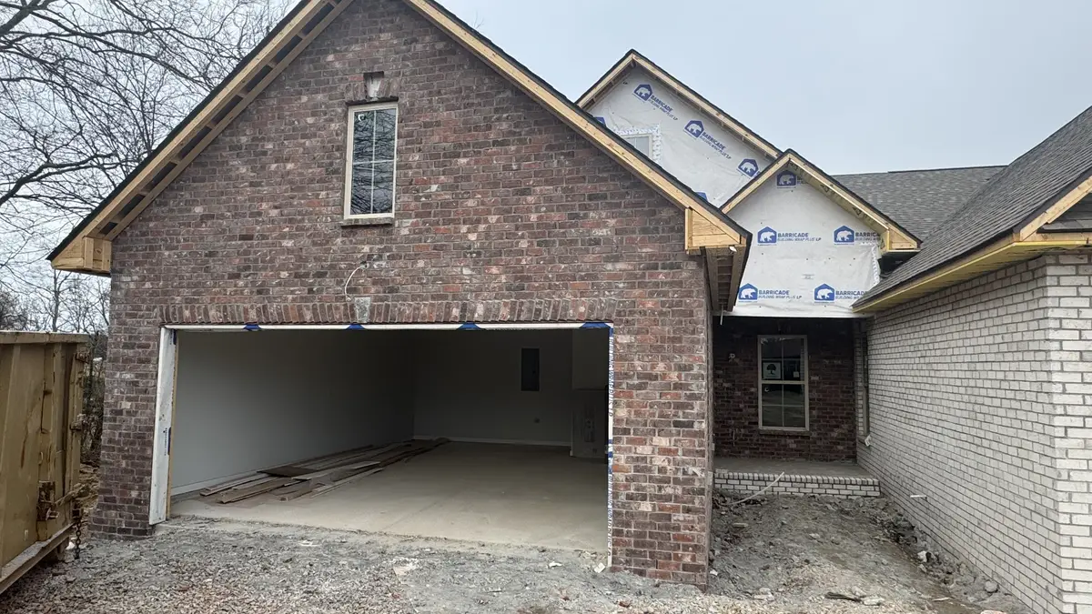 3502 Oakland Rd, Springfield, TN 37172 - #1