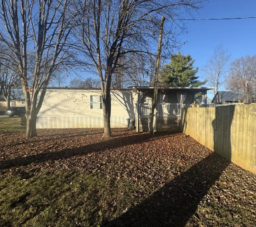 432 Andrews Ave, Hartsville, TN 37074 - #3