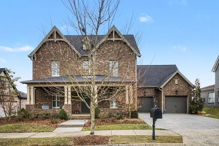 330 Finnhorse Ln, Franklin, TN 37064 - Image #2