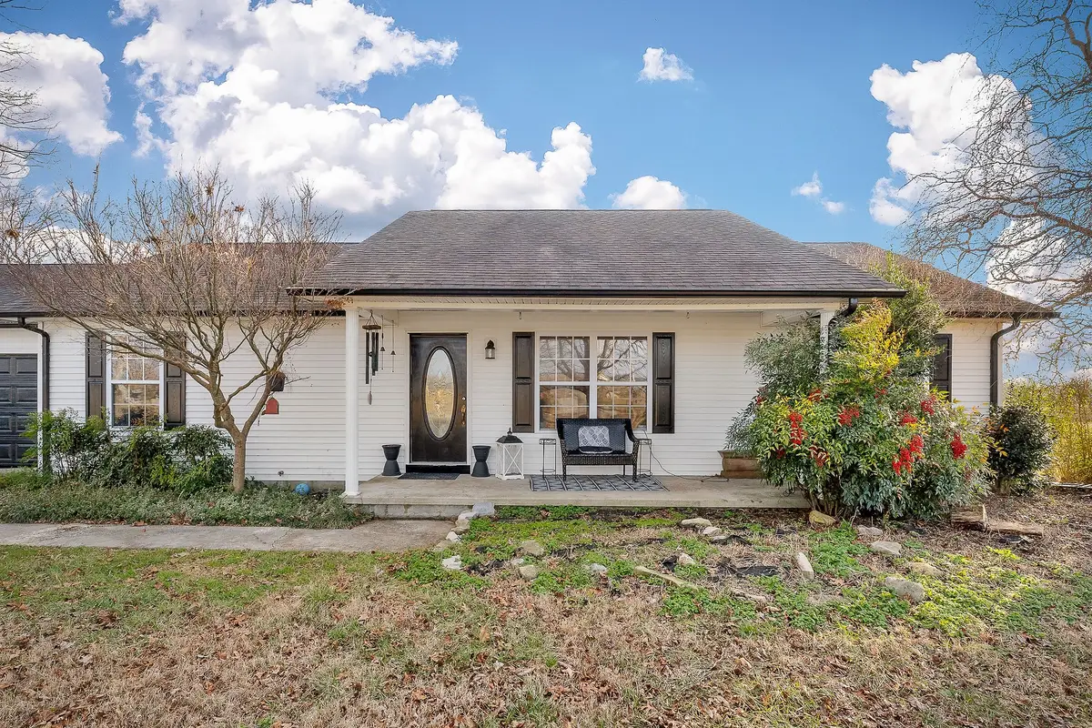 2560 Wildcat Rd, Sparta, TN 38583 - #1