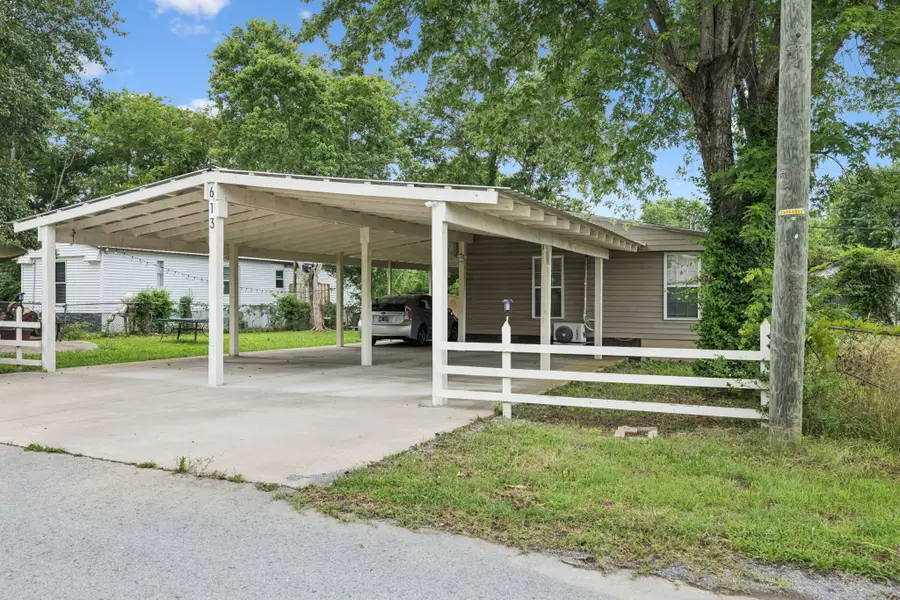 613 Sycamore Ln, La Vergne, TN 37086 - Image #3