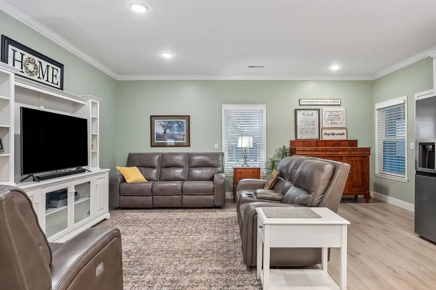 14630 Old Kentucky Rd, Walling, TN 38587 - #2