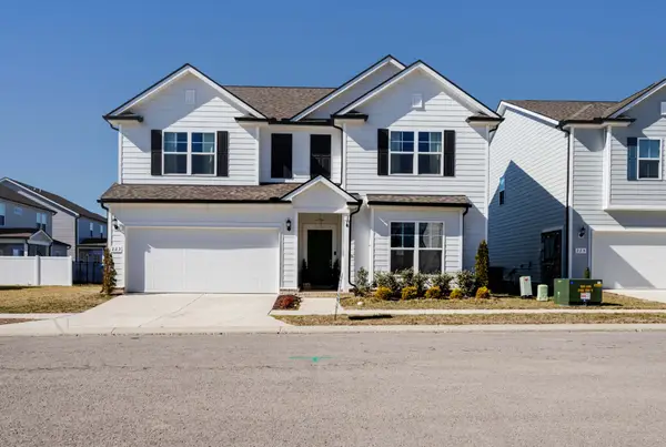 223 Land Breeze Dr, La Vergne, TN 37086