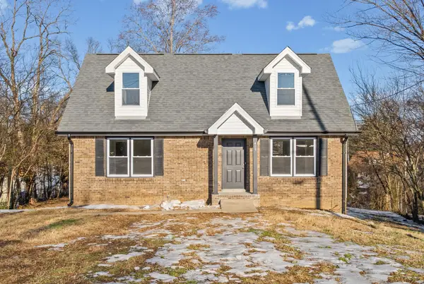 419 Beasley Dr, Clarksville, TN 37042