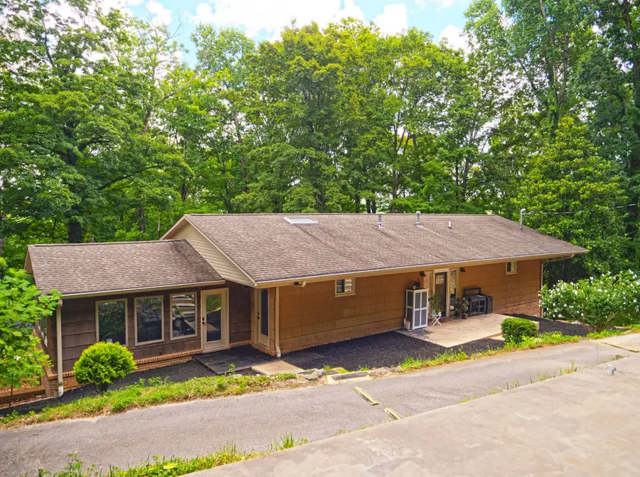 125 Dogwood Dr, Livingston, TN 38570 - #2