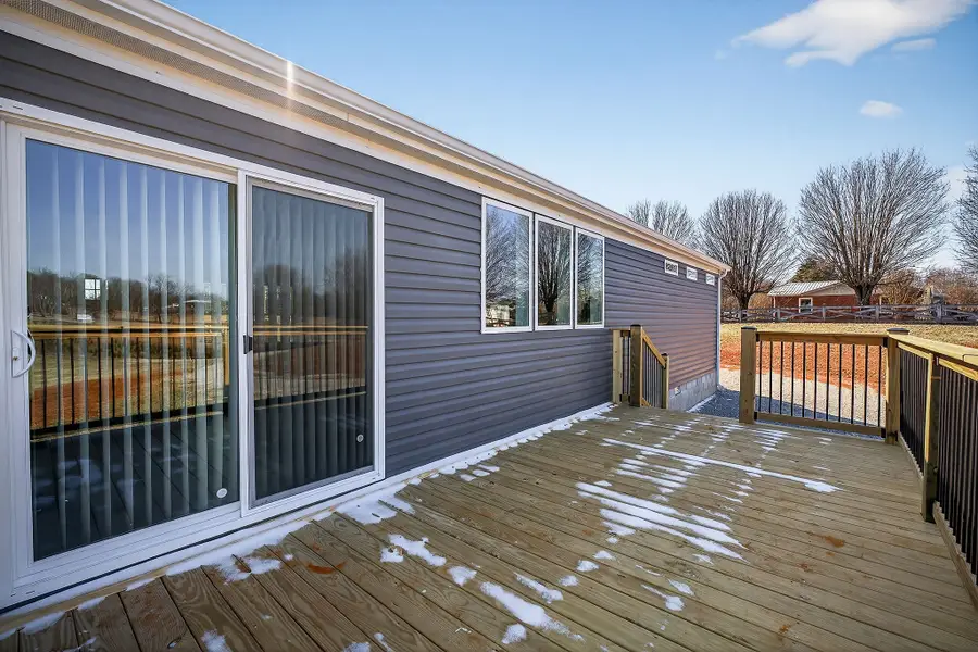 3881 Shellsford Rd, McMinnville, TN 37110 - #3