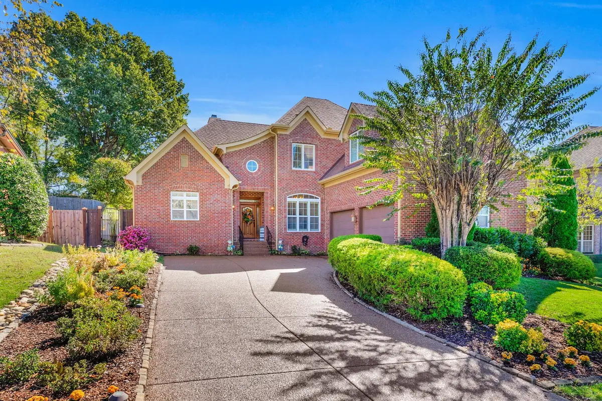 228 Valley Bend Dr, Nashville, TN 37214 - #1