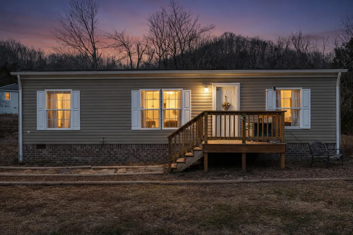 2652 New Harmony Rd, Hartsville, TN 37074 - #1