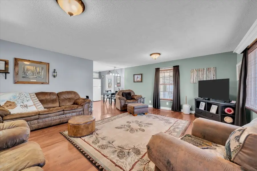 215 Green Acres Dr, Smithville, TN 37166 - #2