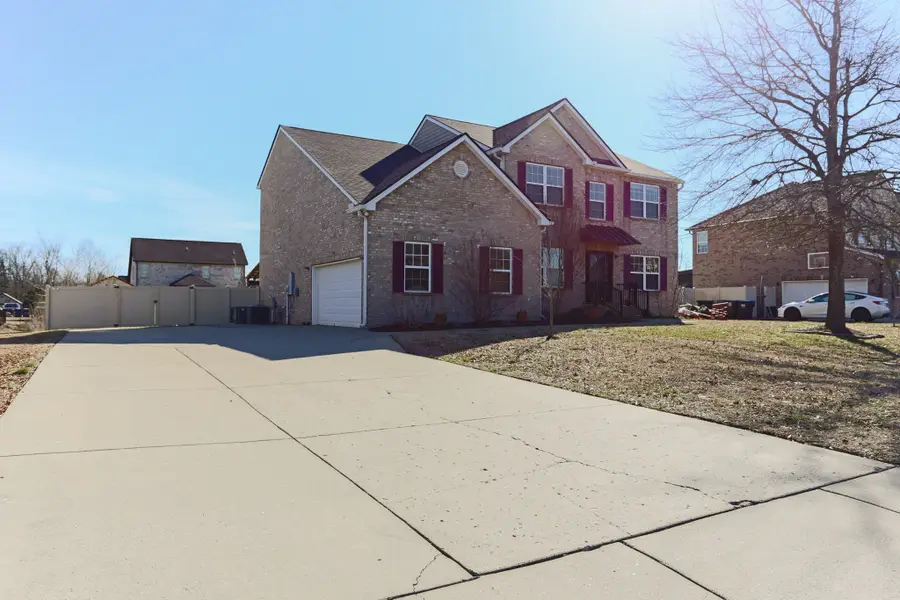 1015 Laramie Ct, Murfreesboro, TN 37128 - Image #2