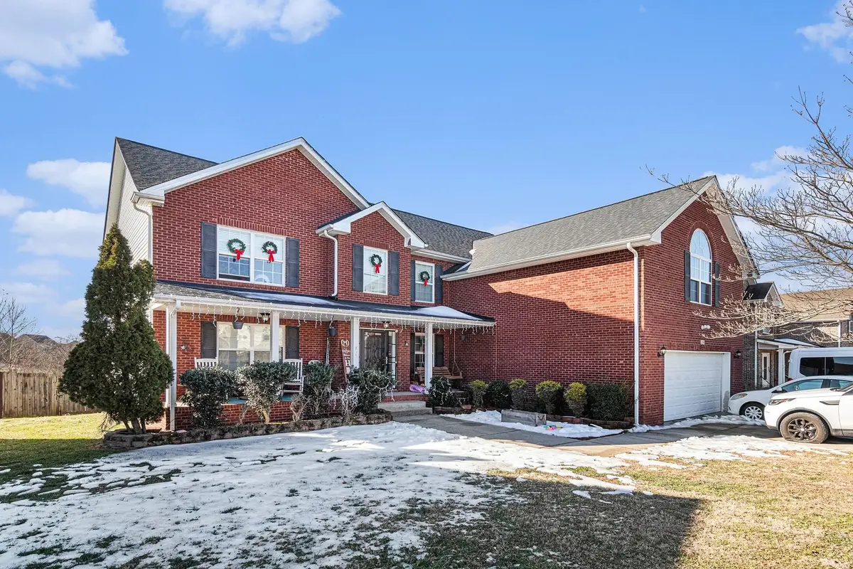 1188 Stillwood Dr, Clarksville, TN 37042 - #1