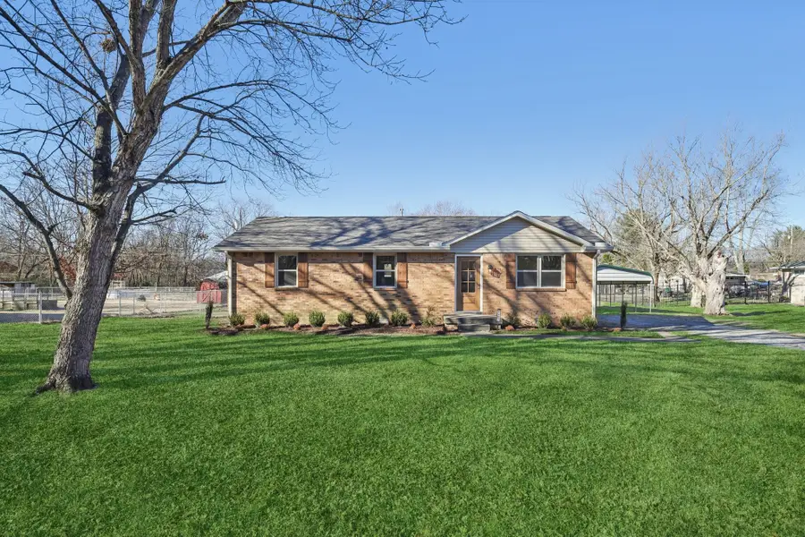 1227 Main St, Pleasant View, TN 37146 - #2