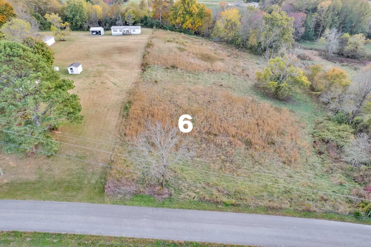 4200 Will Thompson Rd, Walling, TN 38587 - #1