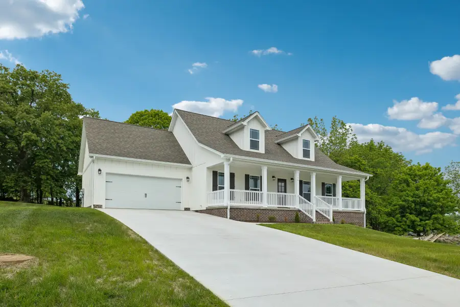 156 Lisa Drive, Gordonsville, TN 38563 - #2