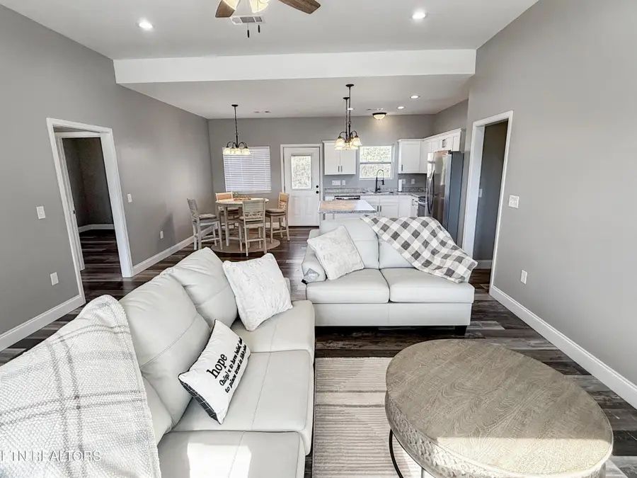 813 Clear Sail Way, Dandridge, TN 37725 - #3