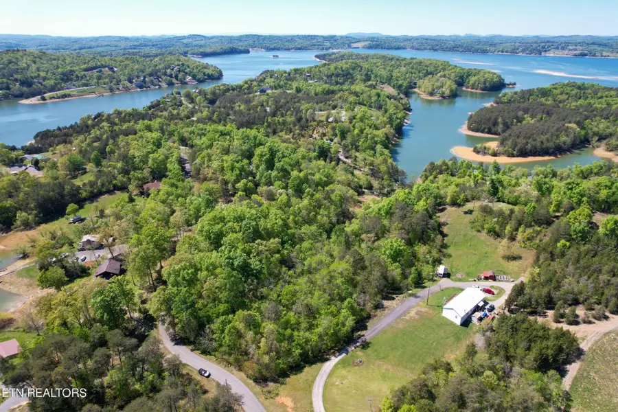 131 Pleasure Rd, Sevierville, TN 37876 - #2