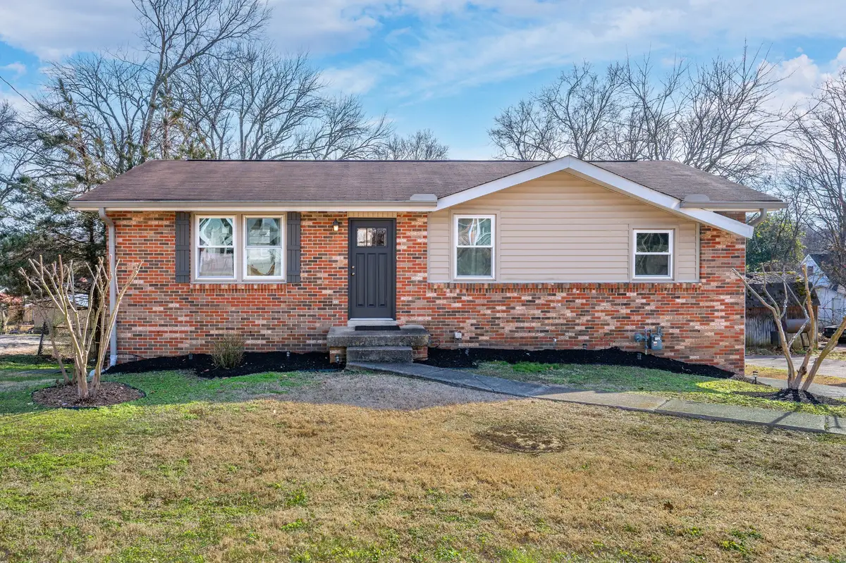 208 Whorley Dr, Nashville, TN 37217 - #1