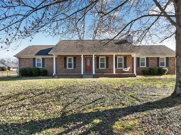 662 Brinkley Rd, Murfreesboro, TN 37128