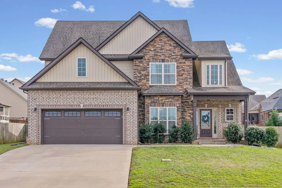 206 Melbourne Dr, Clarksville, TN 37043 - #1