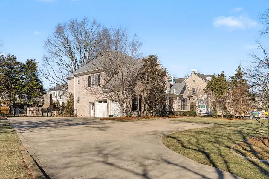 217 Page Rd, Nashville, TN 37205 - #2