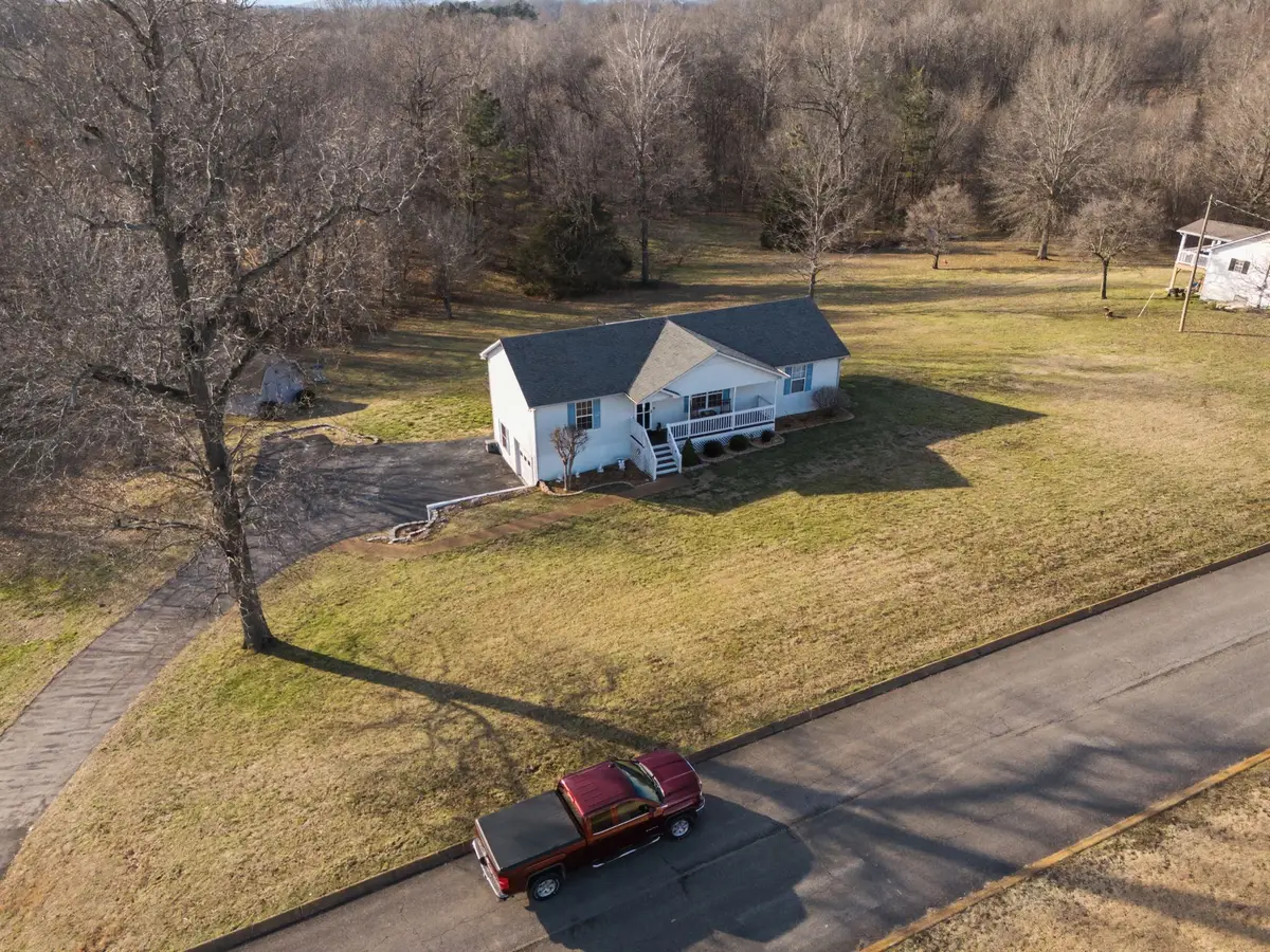 2323 Beasley Ln, Columbia, TN 38401 - #1