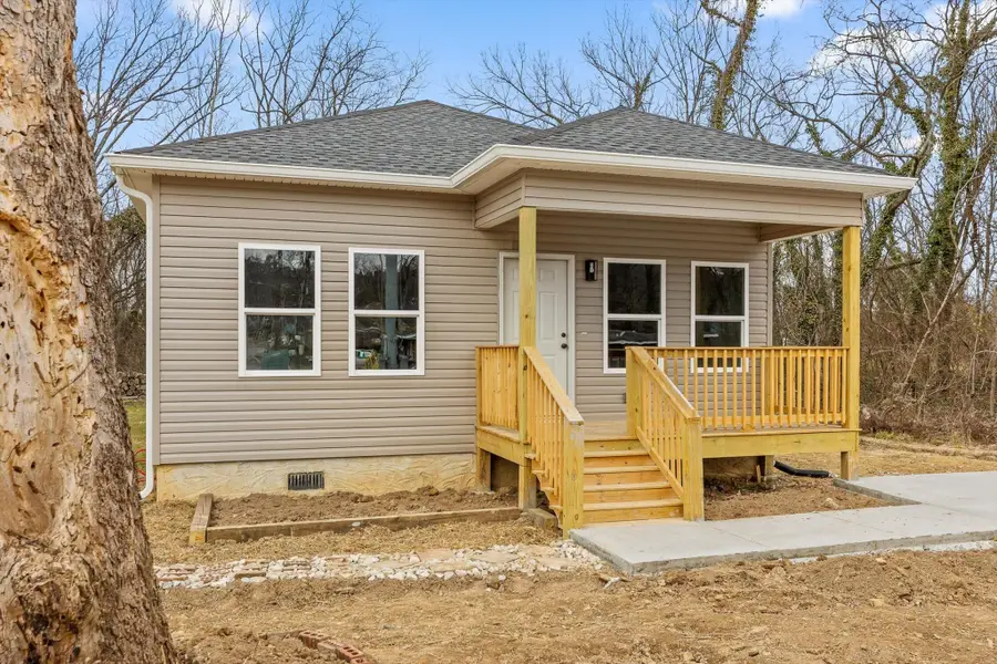 1701 Roanoke Avenue, Chattanooga, TN 37406 - #2