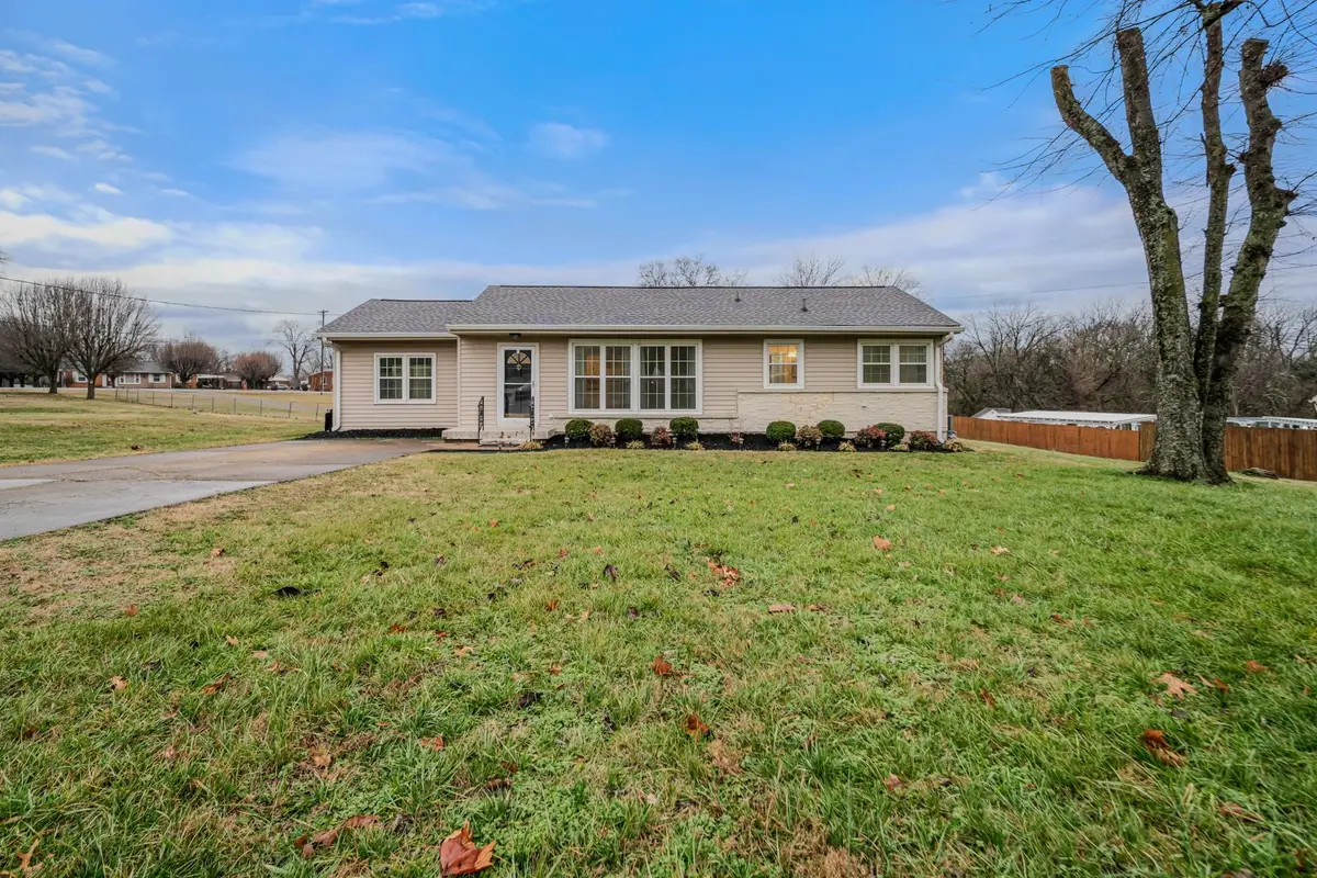 4428 Saunders Ave, Nashville, TN 37216 - #1