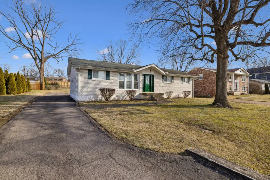 532 Landau Dr, Nashville, TN 37209 - #3