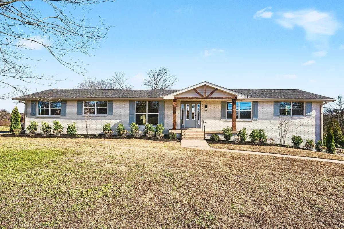 1616 Saundersville Ferry Rd, Mount Juliet, TN 37122 - #1