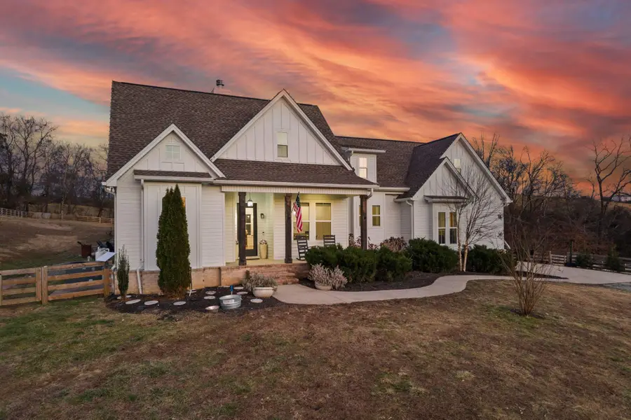 1677 Blackburn Ln, Spring Hill, TN 37174 - #2