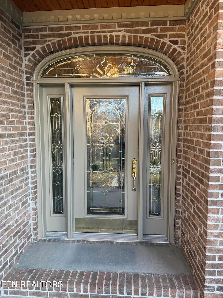 121 Brandon Drive, Lenoir City, TN 37772 - #2