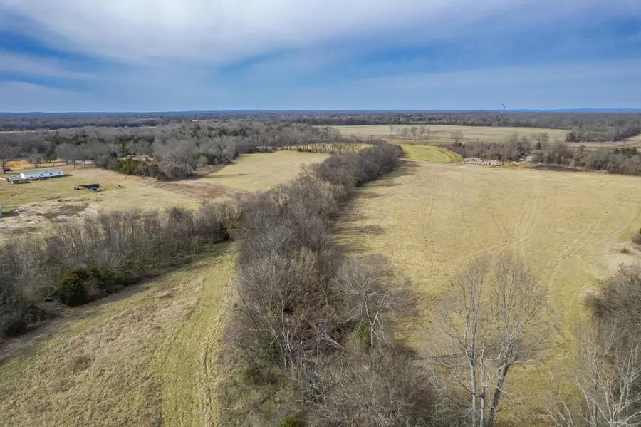 2373 Phillips Rd, Lewisburg, TN 37091 - #2