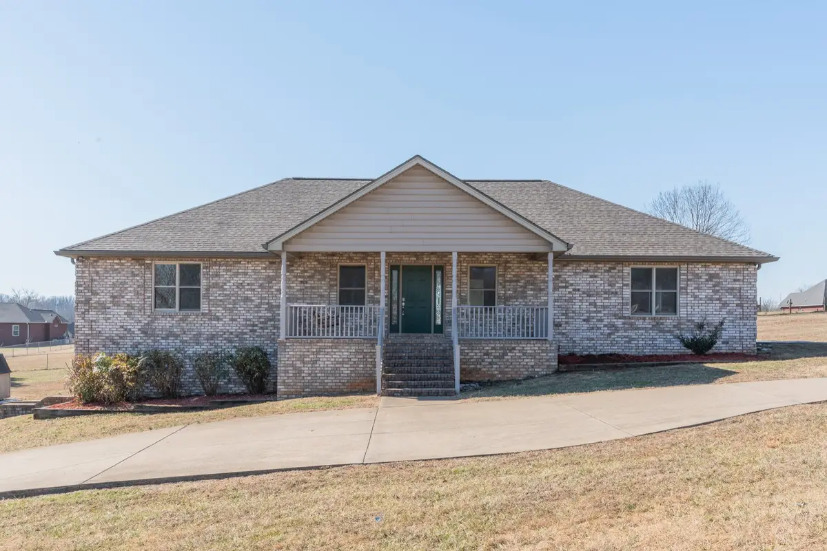 1010 Wood Glen Ct, Greenbrier, TN 37073 - #1