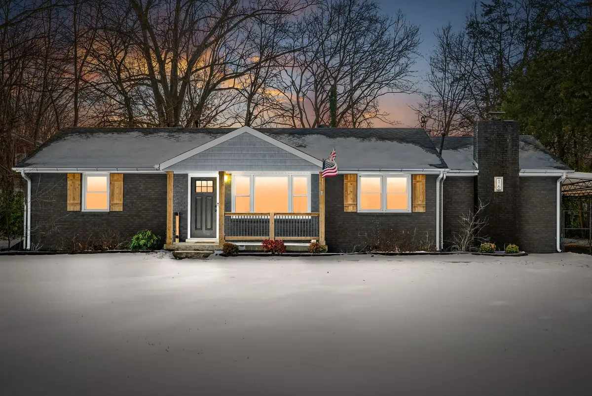 16 Donelson Dr, Clarksville, TN 37042 - #1