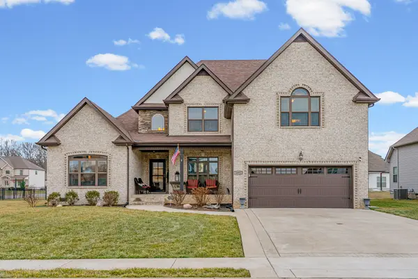 1091 Chagford Dr, Clarksville, TN 37043