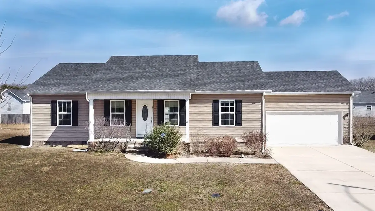 271 Williamsburg Cir, Tullahoma, TN 37388 - #1