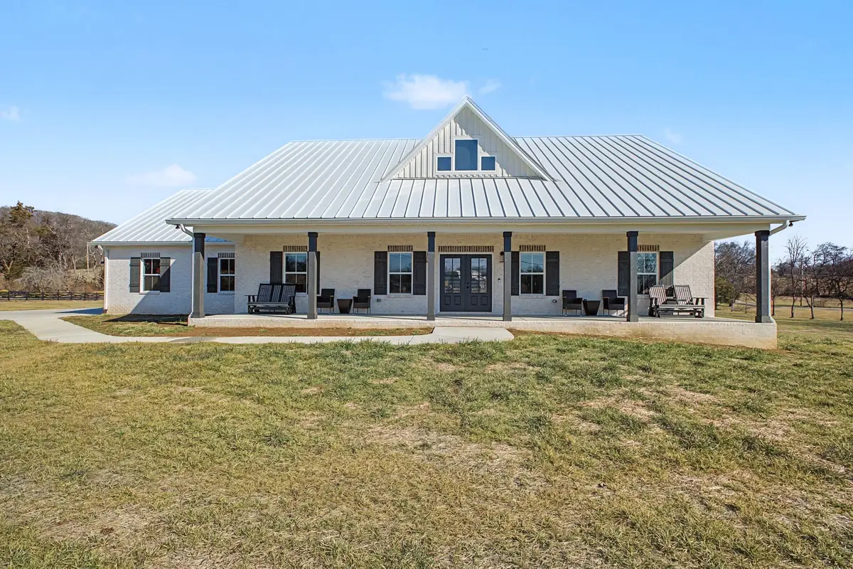 972 Dobbins Pike, Gallatin, TN 37066 - #1