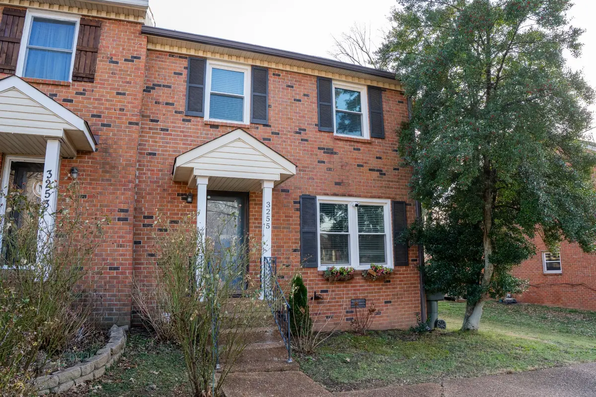 3255 Priest Woods Dr, Nashville, TN 37214 - #1