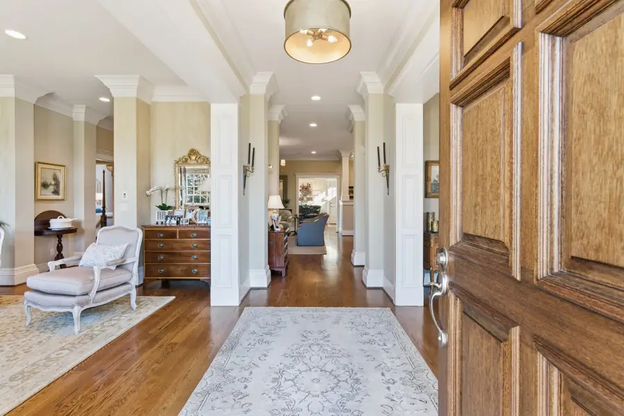 707 Overton Park, Nashville, TN 37215 - #2