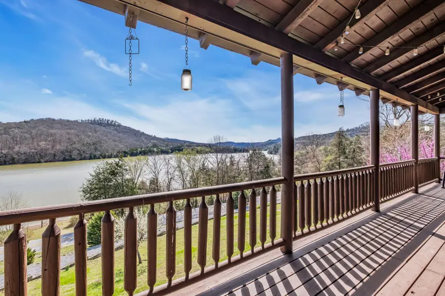 548 Martins Creek Hwy, Granville, TN 38564 - #2