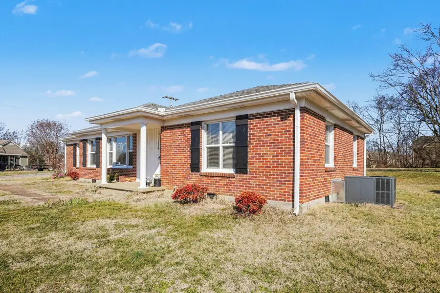 120 Sunset Dr, Gallatin, TN 37066 - #2