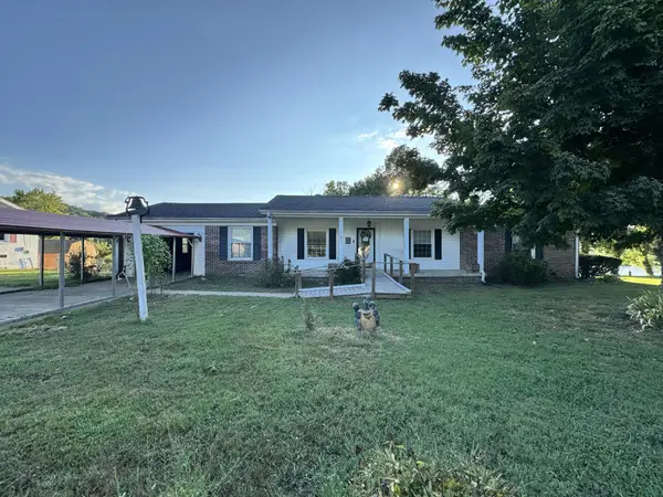 117 Riverside Dr, Carthage, TN 37030