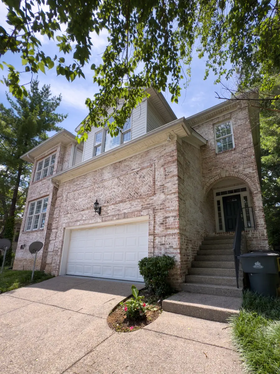 525 32nd Ave S, Nashville, TN 37212 - #2