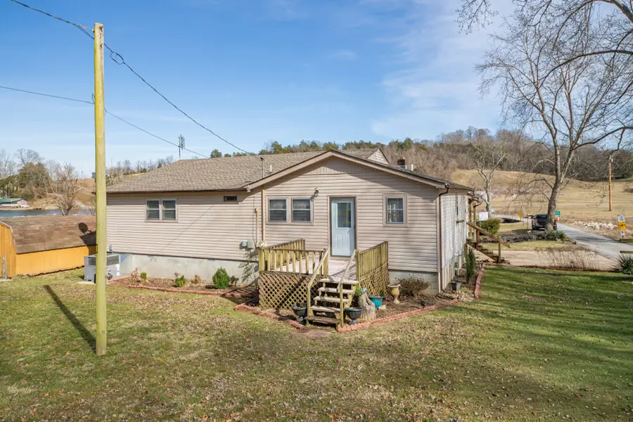 3059 Clear Creek Rd, Pulaski, TN 38478 - #3