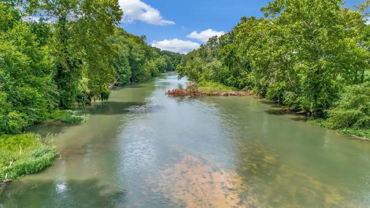 1076 Hwy 13 North, Lobelville, TN 37097 - #1