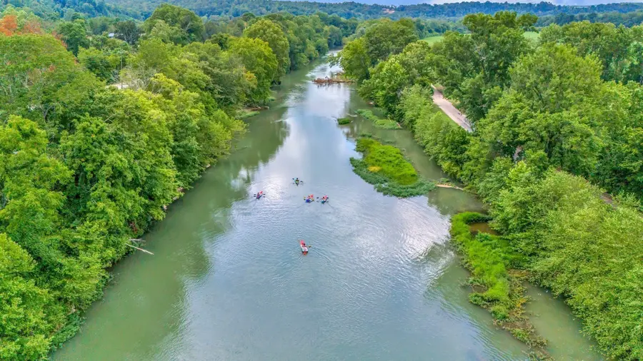 1076 Hwy 13 North, Lobelville, TN 37097 - #3