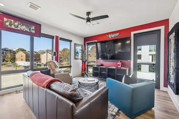 303 31st Ave N #517, Nashville, TN 37203