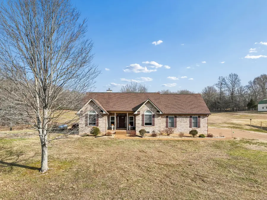 1457 Absher Branch Rd, Westmoreland, TN 37186 - #3