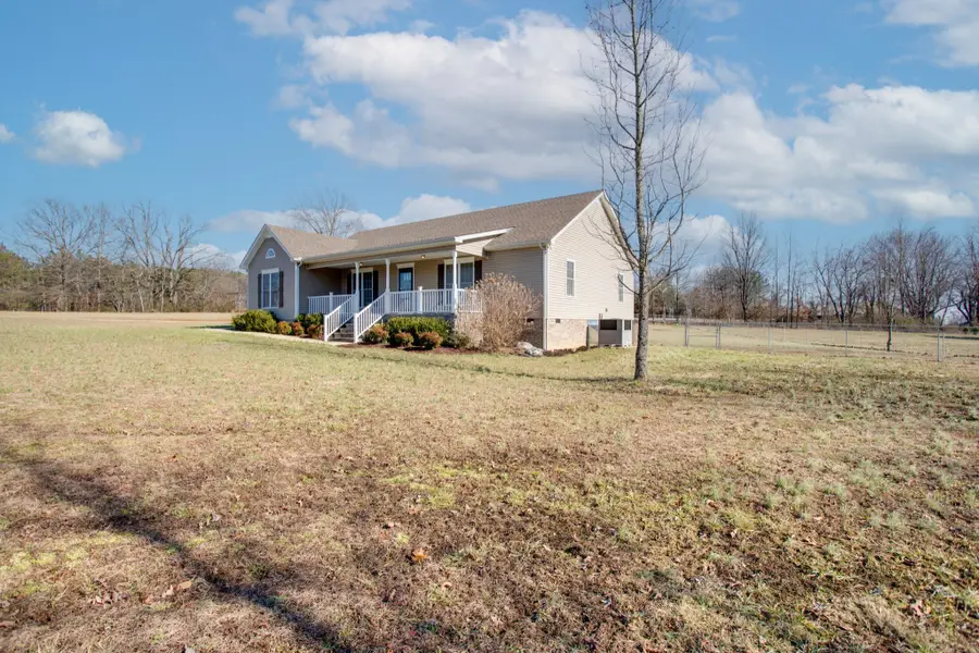 863 Presley Cir, Mount Pleasant, TN 38474 - #3